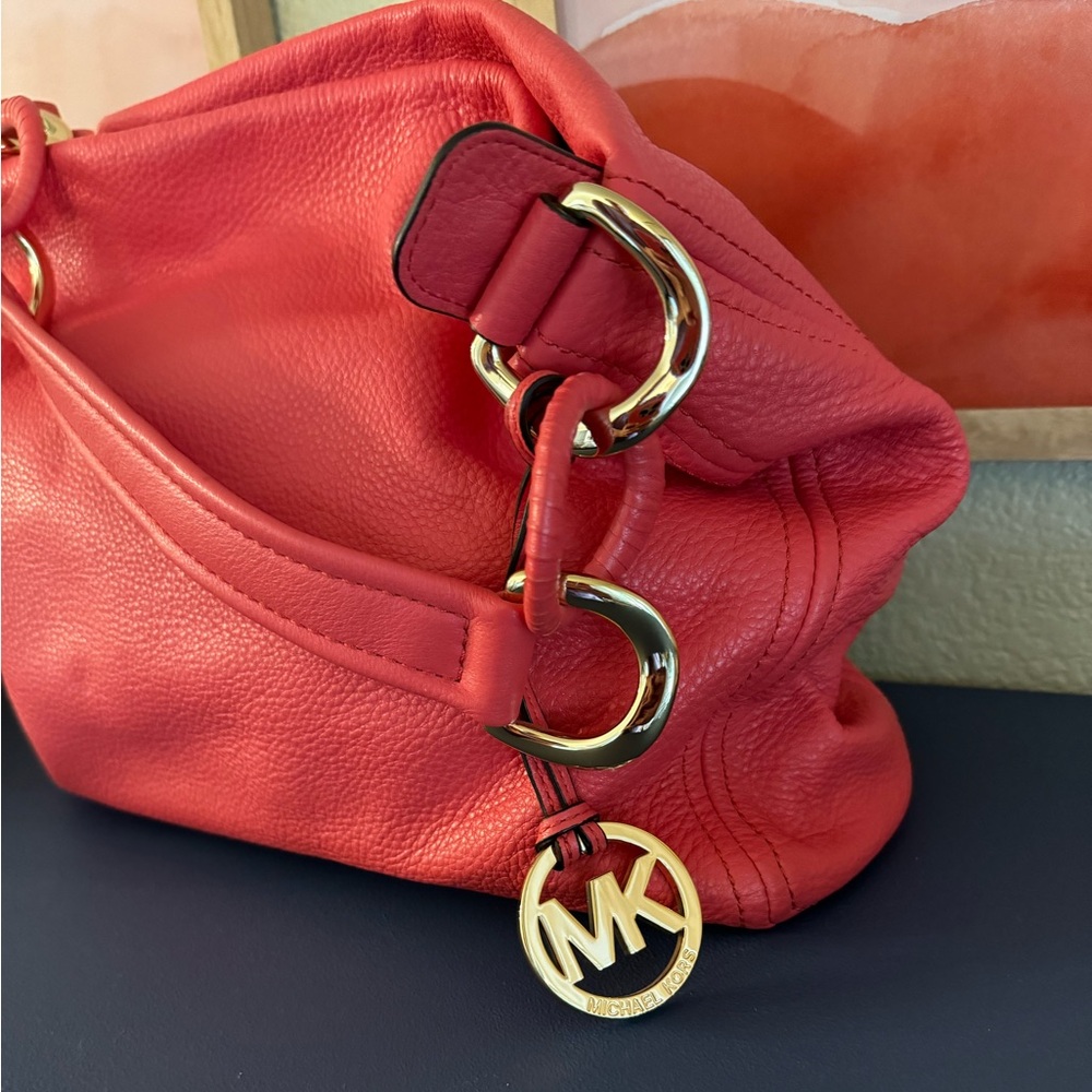 Michael by Michael Kors- purse with matching wallet! Leather in watermelon pink - Picture 2 of 11